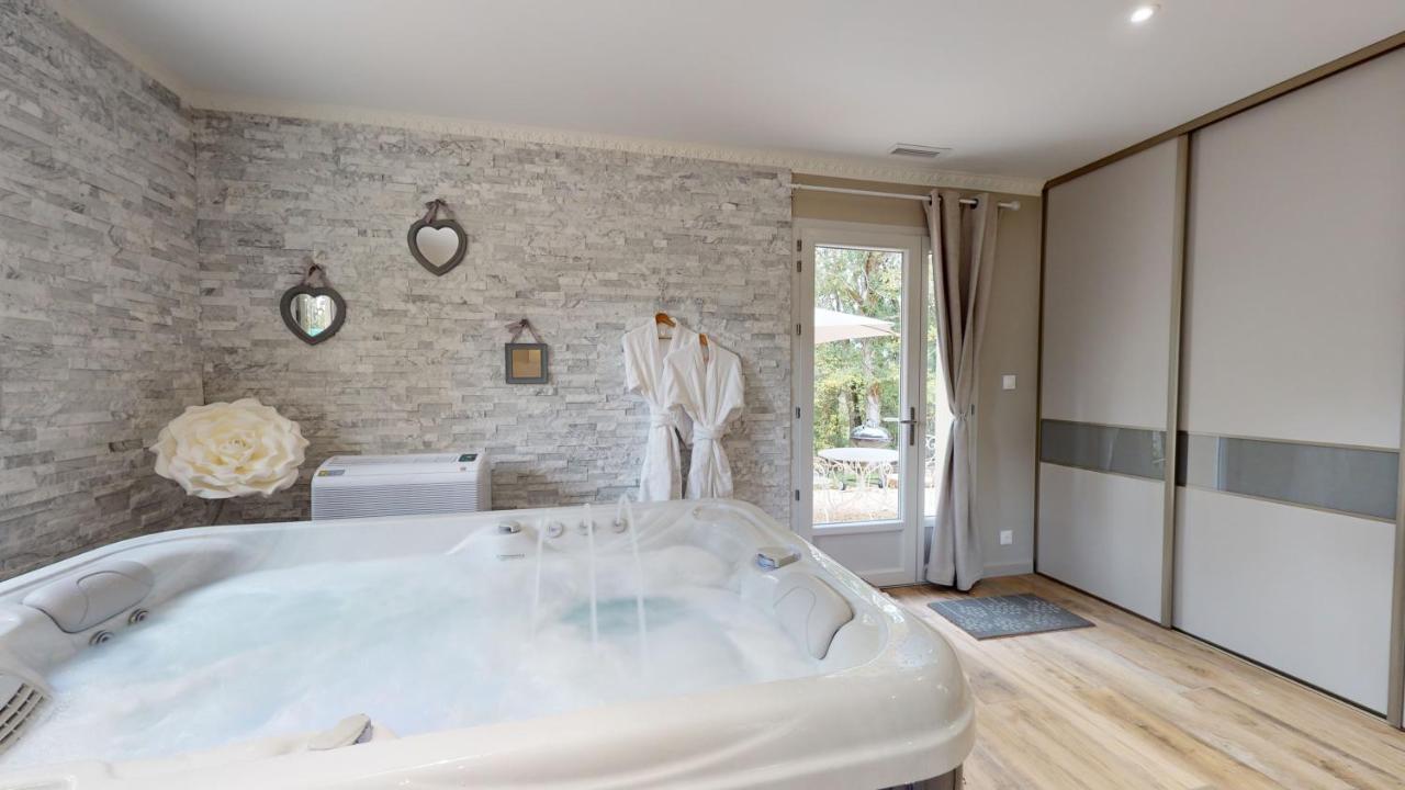 Gite Spa & Nature Saint-Chamassy Екстер'єр фото
